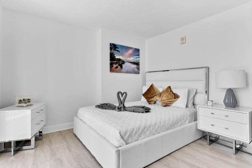 Ferienwohnung Modern 2/2 With Beautiful Ocean And Brickell Views Miami Exterior foto